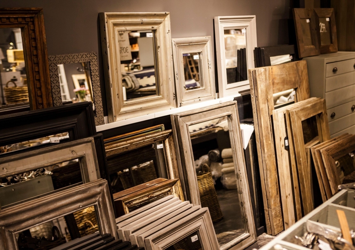 Wählen Sie stilvolle Spiegel für Ihren Flur aus