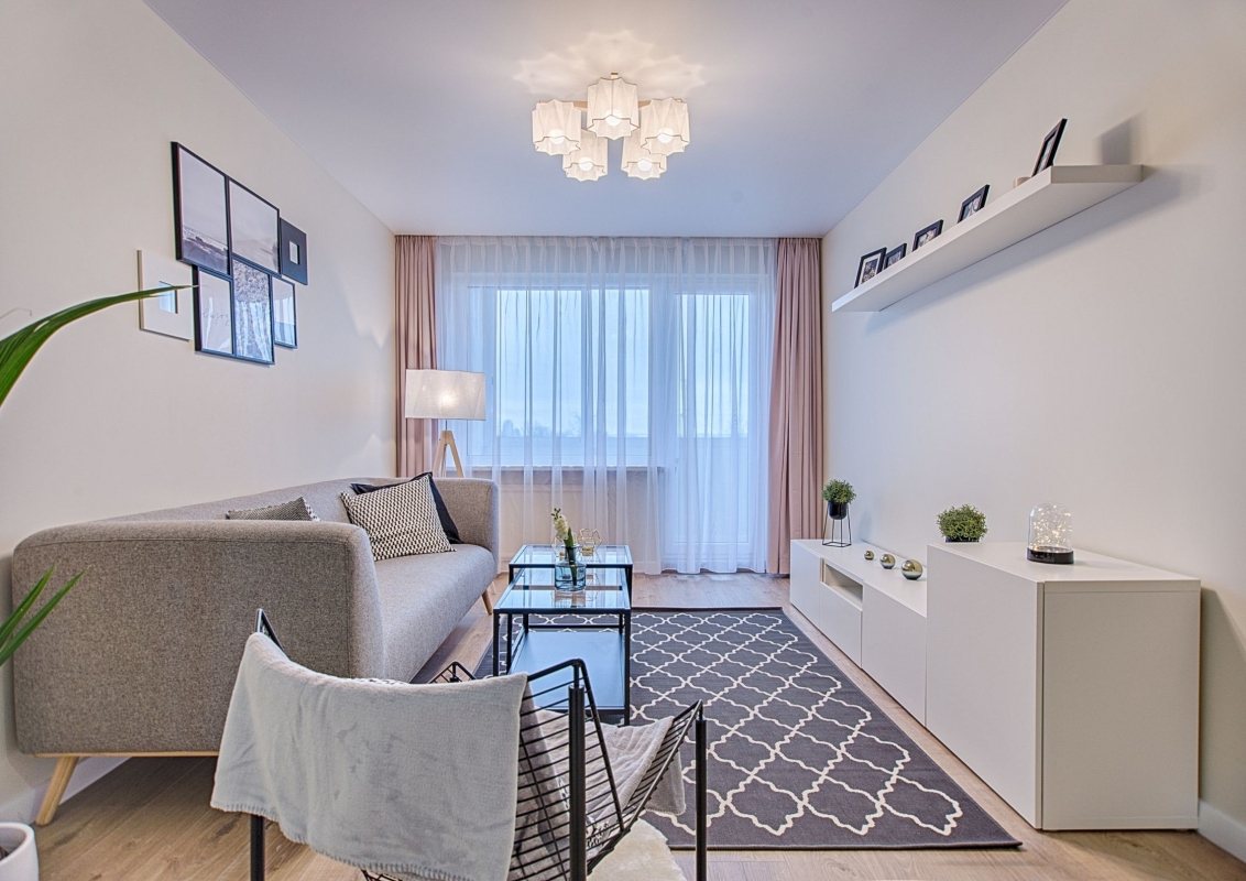 Wie richtet man ein kleines Wohnzimmer ein?