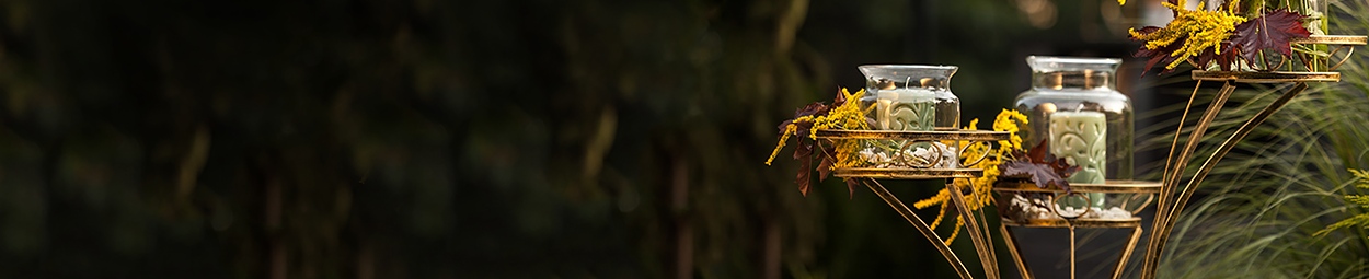 Blumenständer hoch