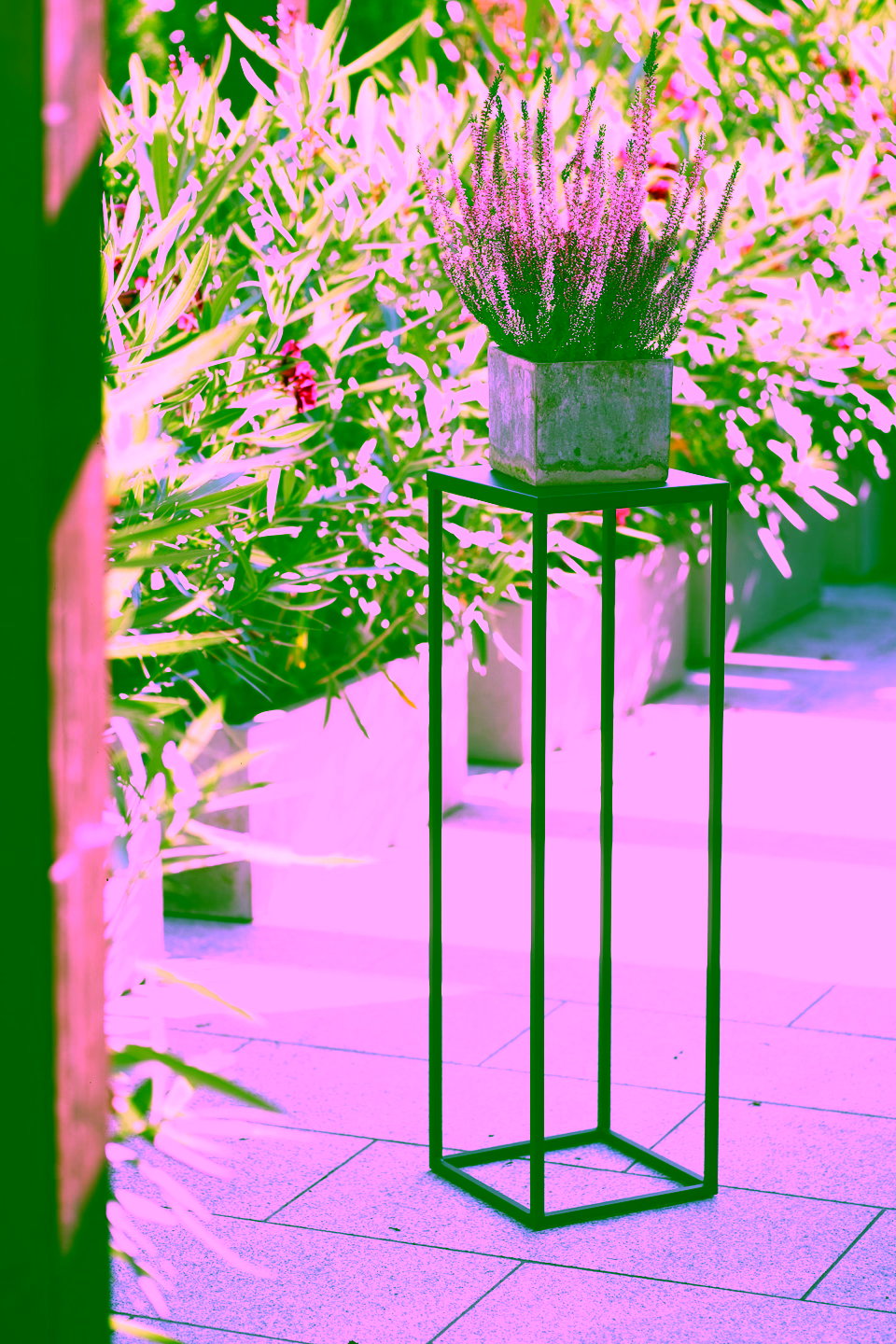 Multifunktionsst&auml;nder mit Ablage 80