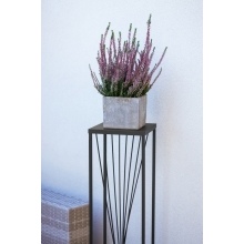 Blumenbeet aus Metall. Modell:630