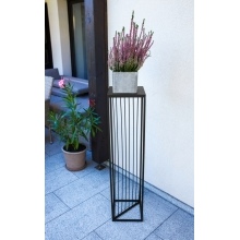 Blumenbeet aus Metall. Modell:630