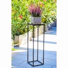 Blumenbeet. Metall-Pflanzenständer 80 Modell:627