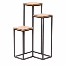 Blumenständer. Metall-Blumenständer 3 Modell:667