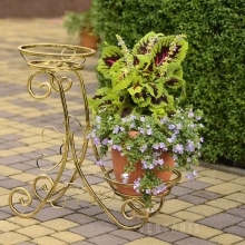Blumenständer. Metallblumenbeet für Modell:51