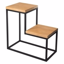 Blumenständer. Metallständer mit Modell:681