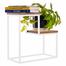 Blumenständer. Metallständer mit Modell:681