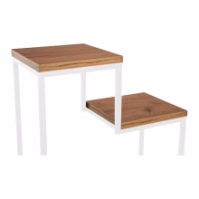 Blumenständer. Metallständer mit Modell:681