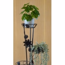 Blumentreppe aus Metall Modell:130A