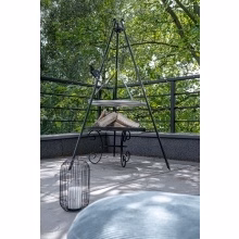 Dreibeiniger Gartengrill mit Modell:443