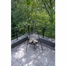 Dreibeiniger Gartengrill mit Modell:443