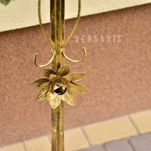 Einzelnes Blumenbeet. Pflanzenständer Modell:201