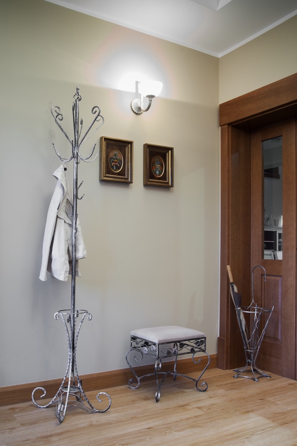 Stehender Kleiderständer Modell:156