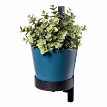 Wandblumenbeet aus Metall. Modell:644