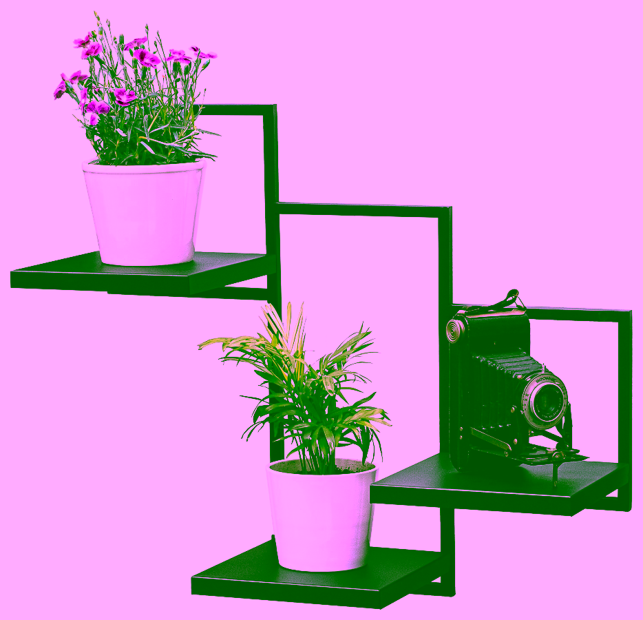 Wandblumenbeet aus Metall für drei Pflanzen